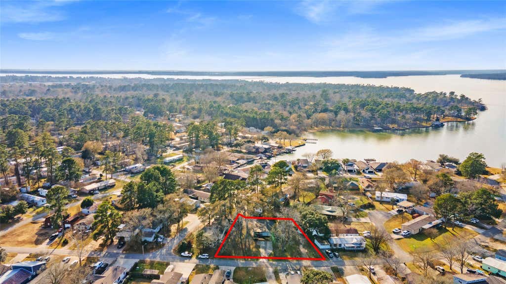 Photo of 14189 Shadow Bay Drive, Willis, TX 77318 (MLS # 21853710)