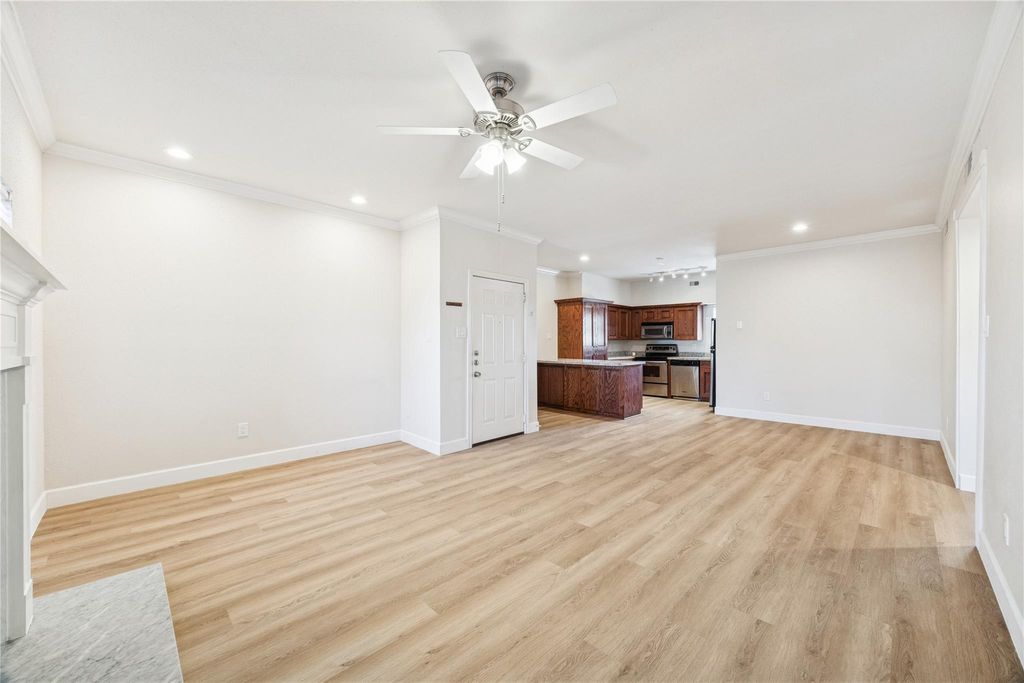 Photo of 4041 Law Street #512, Houston, TX 77005 (MLS # 64017729)