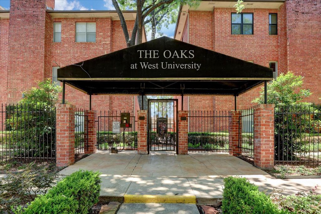 Photo of 4041 Law Street #512, Houston, TX 77005 (MLS # 64017729)