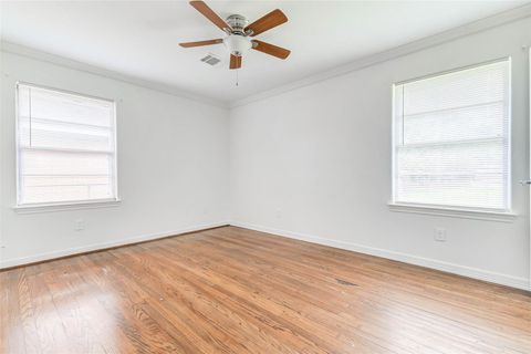 Tiny photo for 230 Bizerte Street, Houston, TX 77022 (MLS # 34524927)