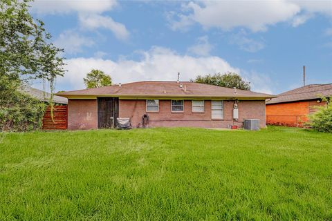 Tiny photo for 230 Bizerte Street, Houston, TX 77022 (MLS # 34524927)