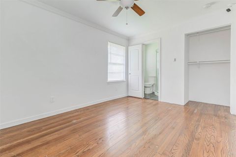 Tiny photo for 230 Bizerte Street, Houston, TX 77022 (MLS # 34524927)