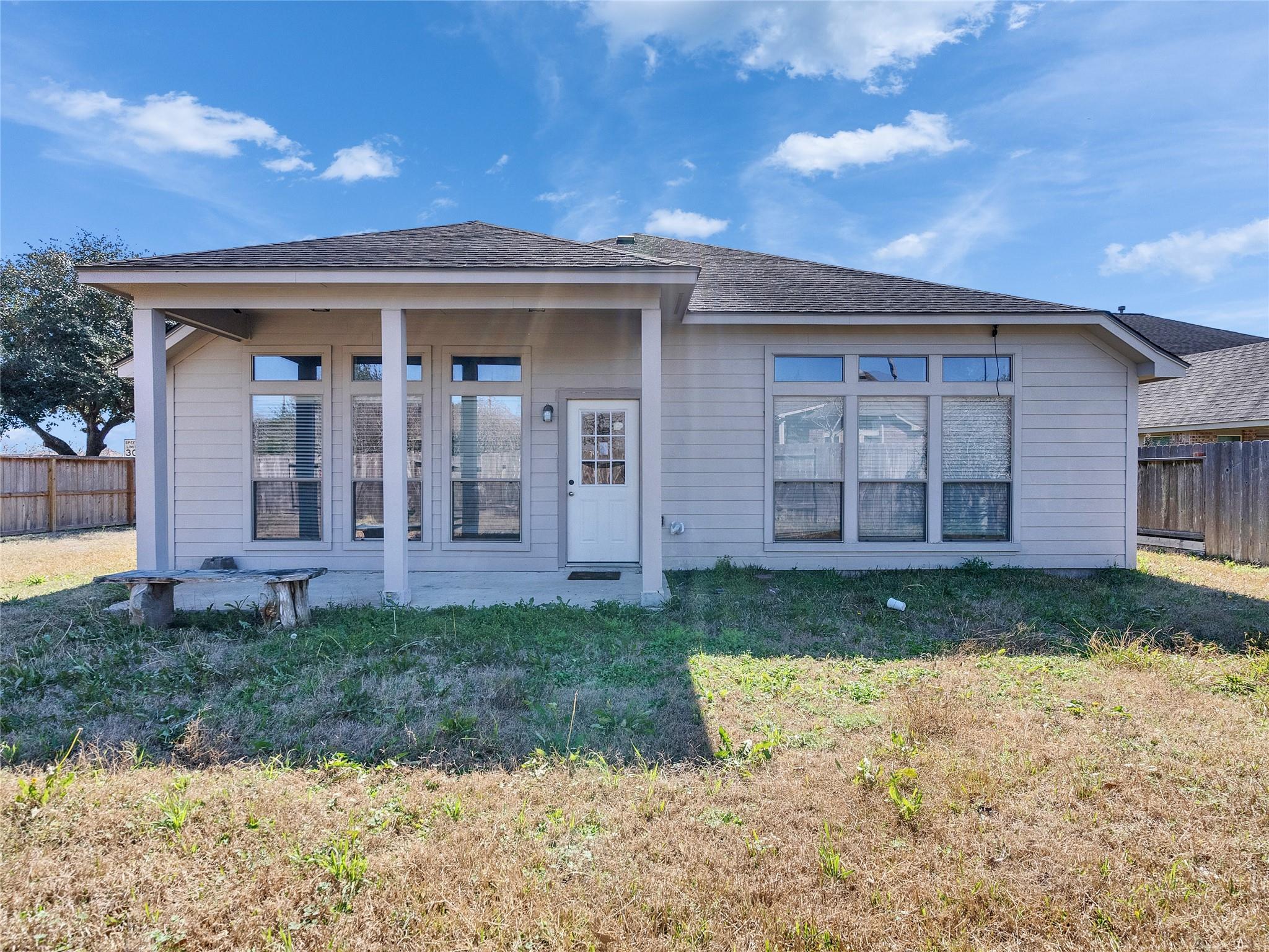 5643 Walnut Glen Lane