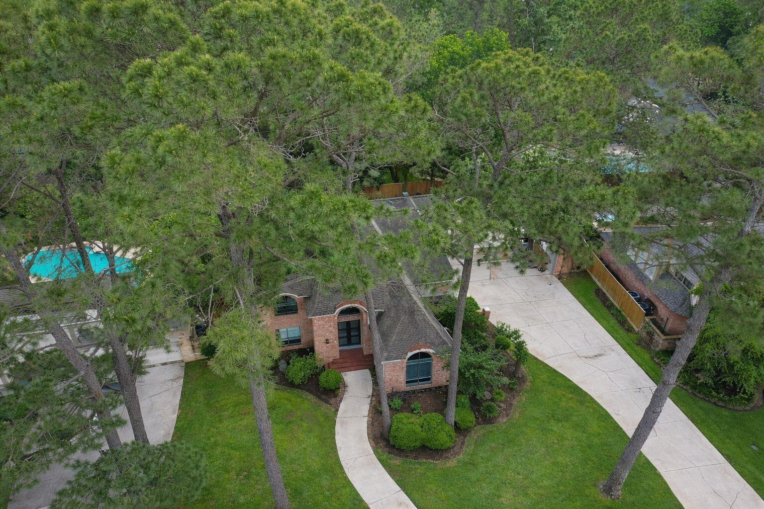 9411 Fenchurch Drive