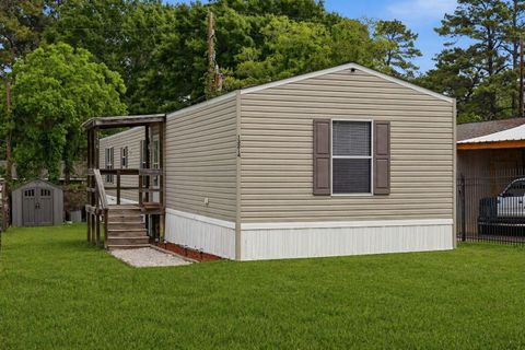 Photo of 13214 Captain Circle, Willis, TX 77318 (MLS # 9159560)