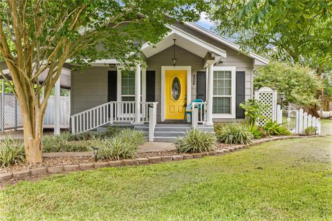 Photo of 206 County Road 254, Ganado, TX 77962 (MLS # 58632153)