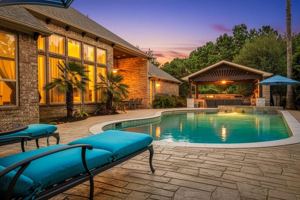 Photo of 1307 Majestic Pines Court, Houston, TX 77345 (MLS # 37500371)