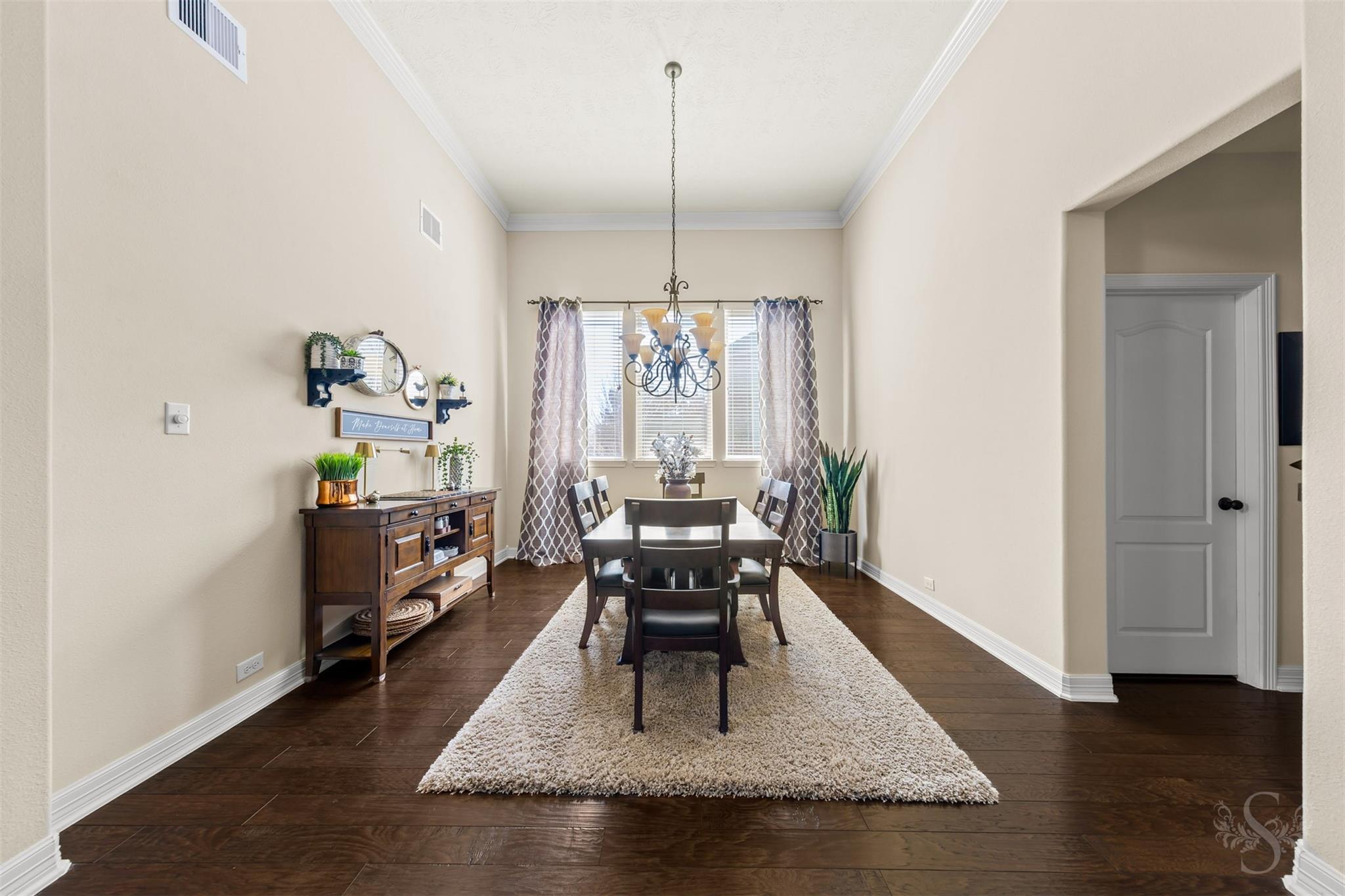 27406 Villa Mountain Court