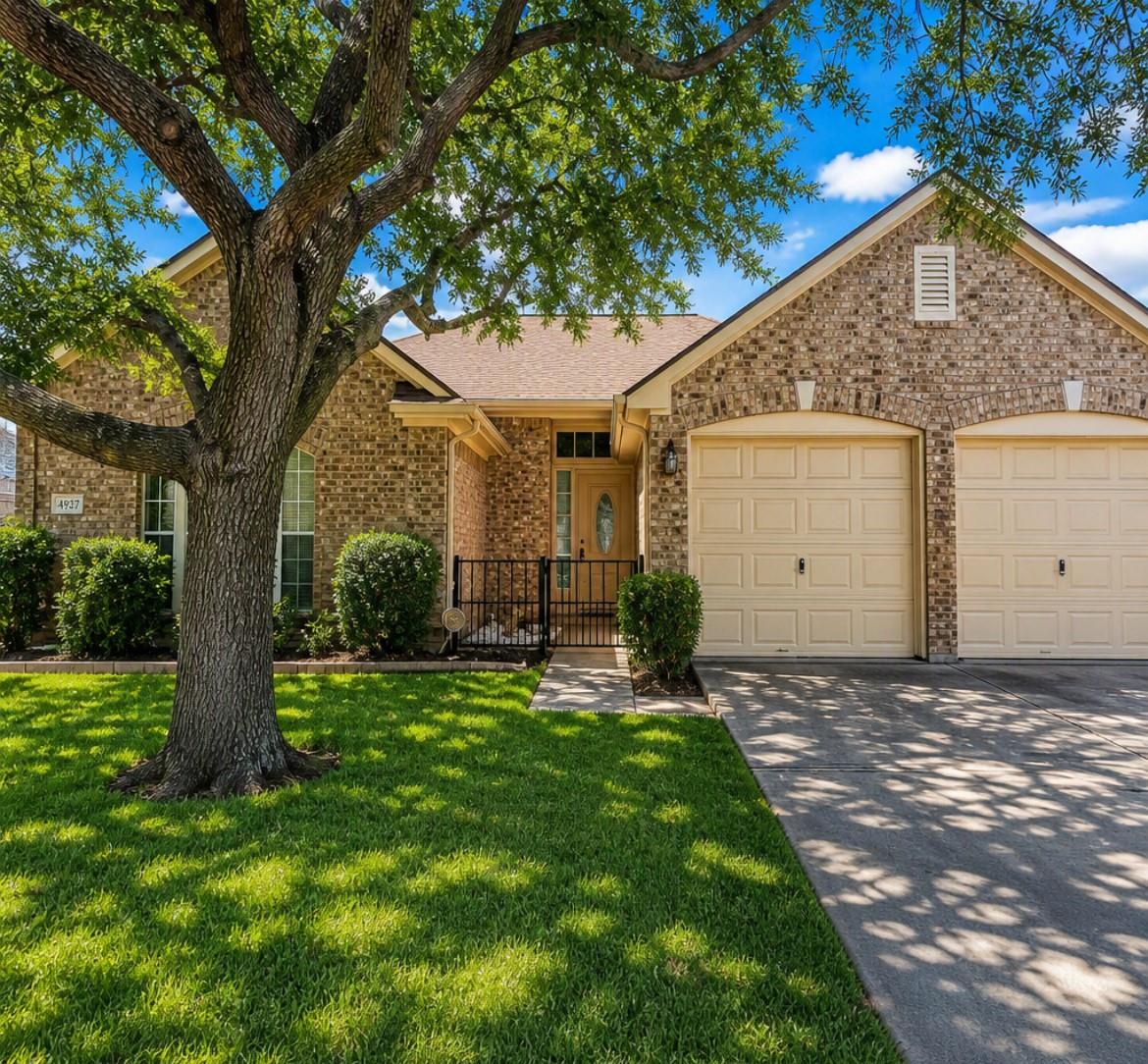 4927 Tallow Cove Drive