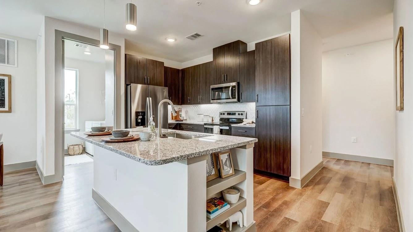 3400 Firewheel Parkway 06-311