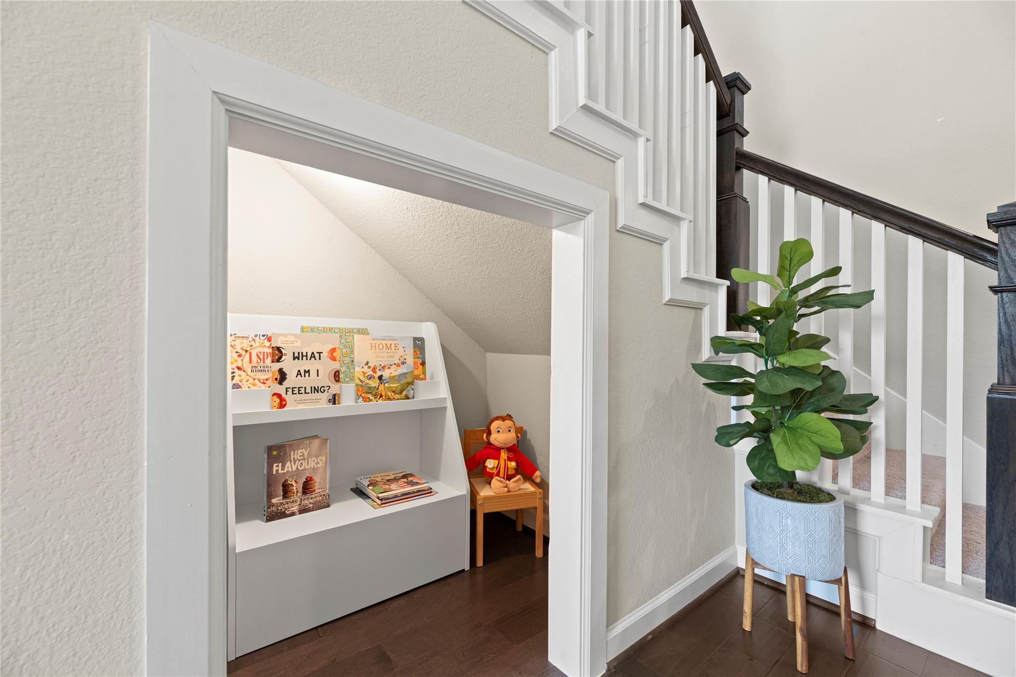 15227 Stuart Bat Cave Lane