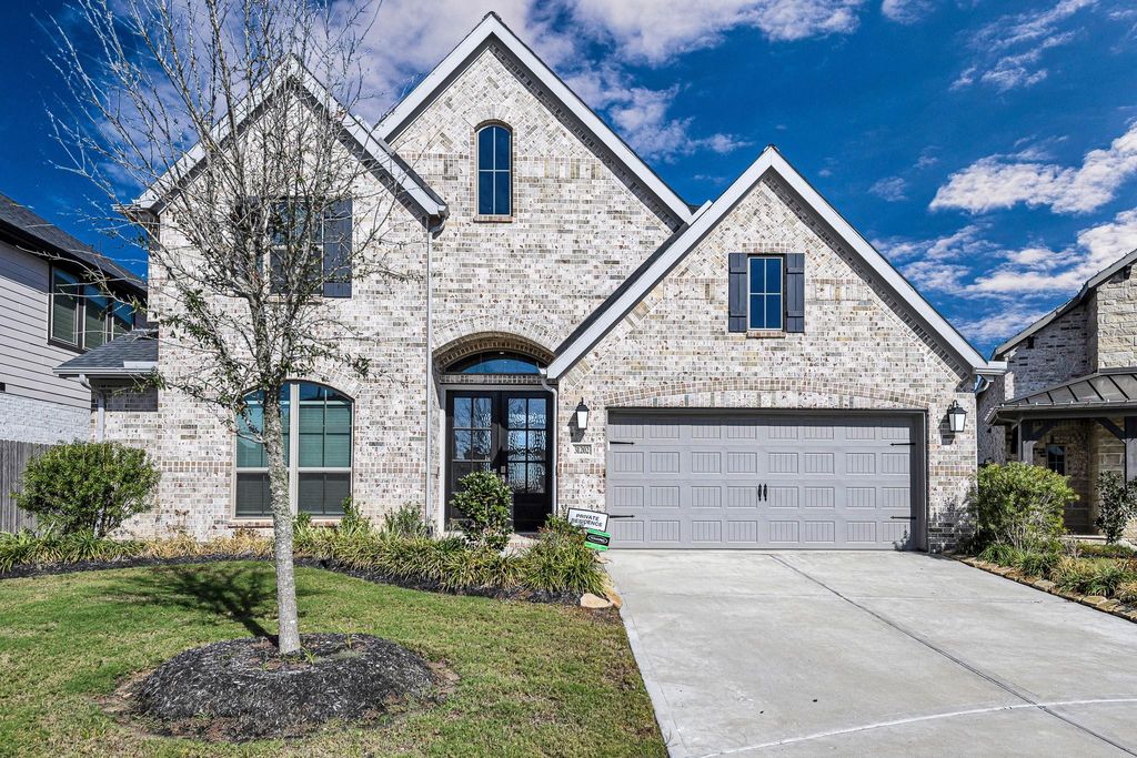 Photo of 31202 Crescent Hill Drive, Fulshear, TX 77441 (MLS # 24674001)