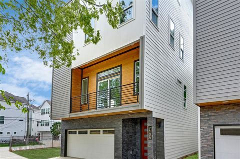 710 Link Road B Houston TX 77009