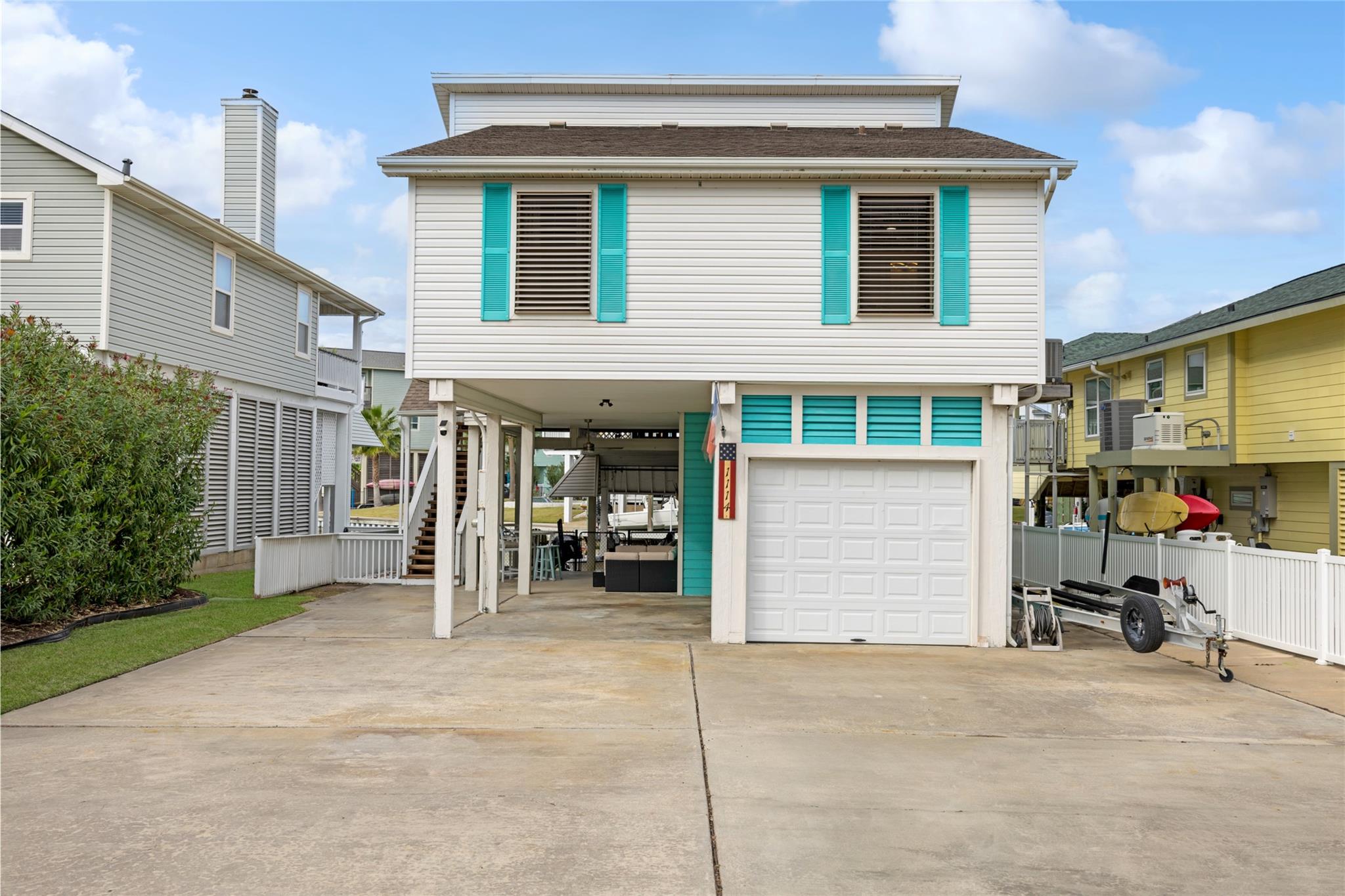 1114 Tiki Drive