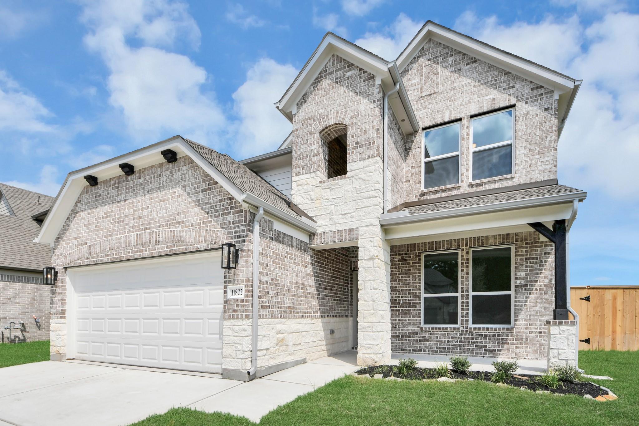 11802 Royal Willow Lane