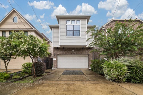 Photo of 1310 Malone Street, Houston, TX 77007 (MLS # 88813564)