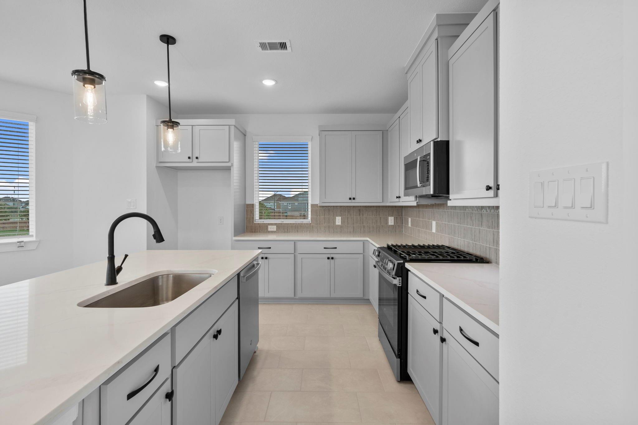 24019 Breezy Bank Trail