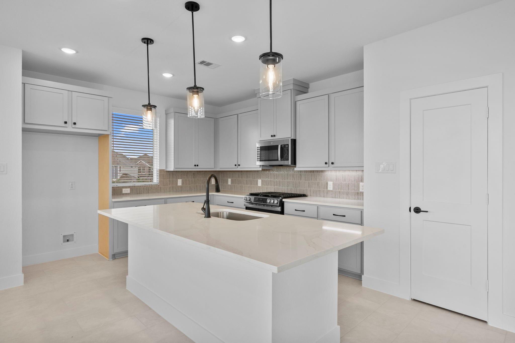 24019 Breezy Bank Trail