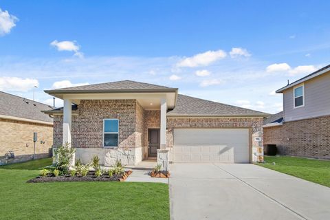 Photo of 452 East Rose Marie Lane, Montgomery, TX 77356 (MLS # 57343998)