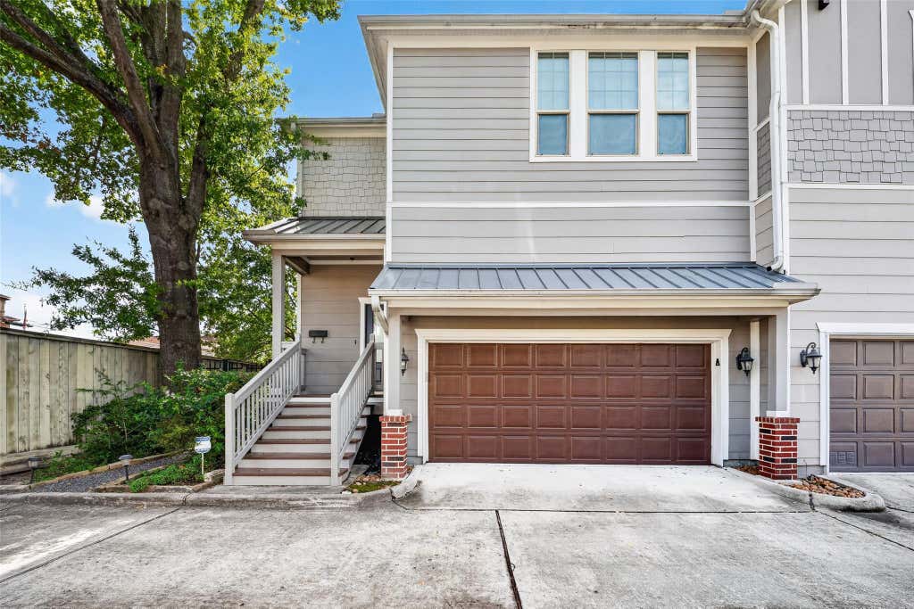 Photo of 1333 W 23rd Street #A, Houston, TX 77008 (MLS # 21975200)