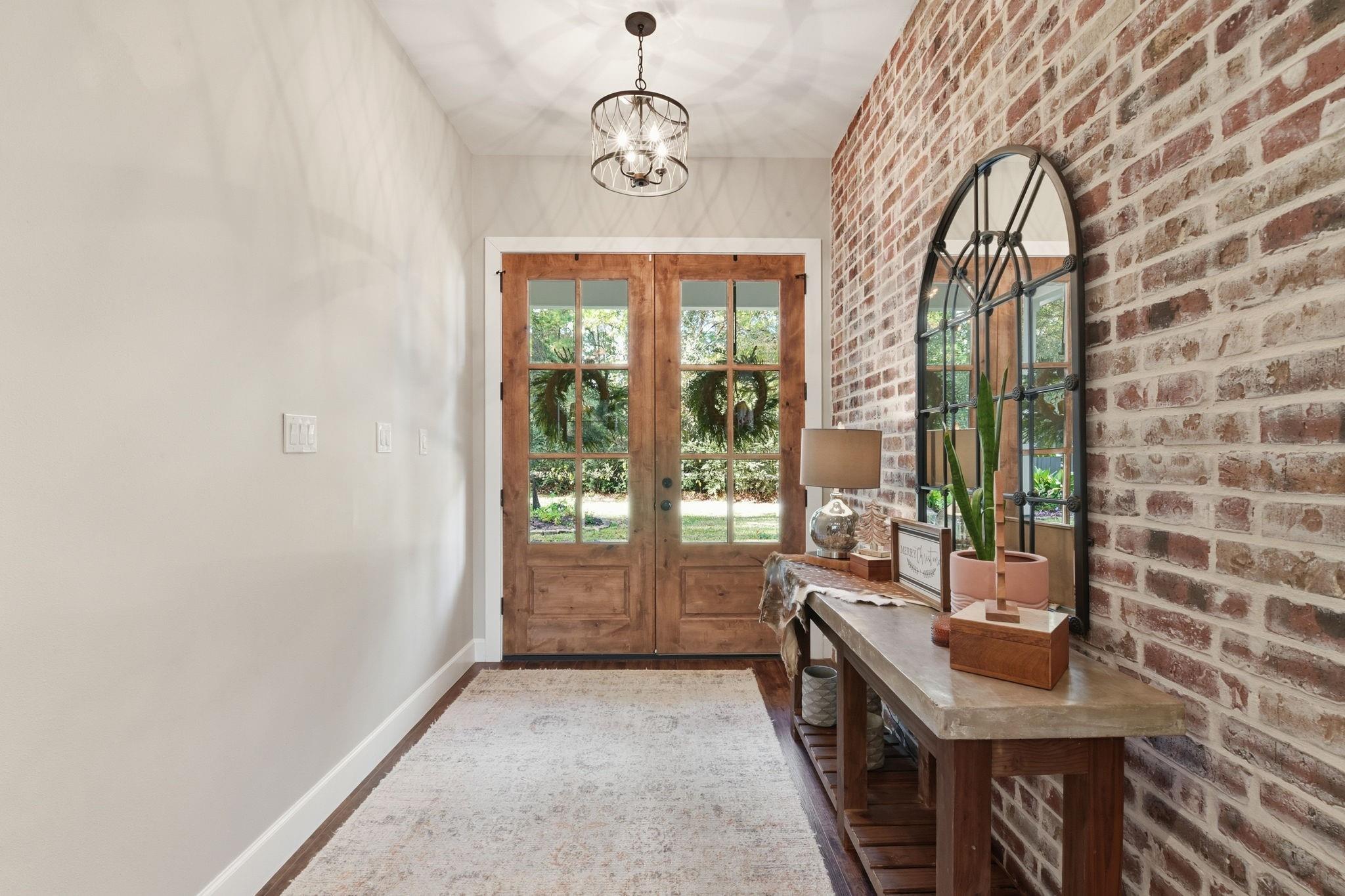 23323 Green Forest Street