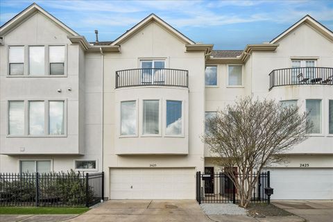 Photo of 2423 Ralph Street, Houston, TX 77006 (MLS # 18775174)