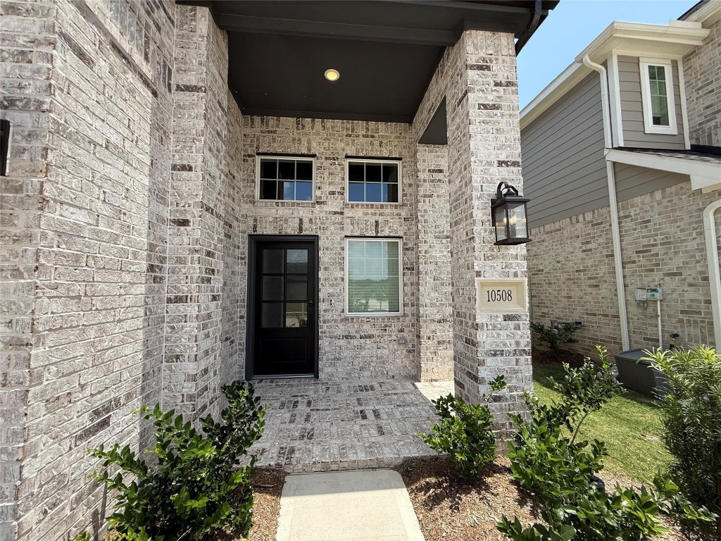 Photo of 10508 Wild Rice, Conroe, TX 77385 (MLS # 61977189)