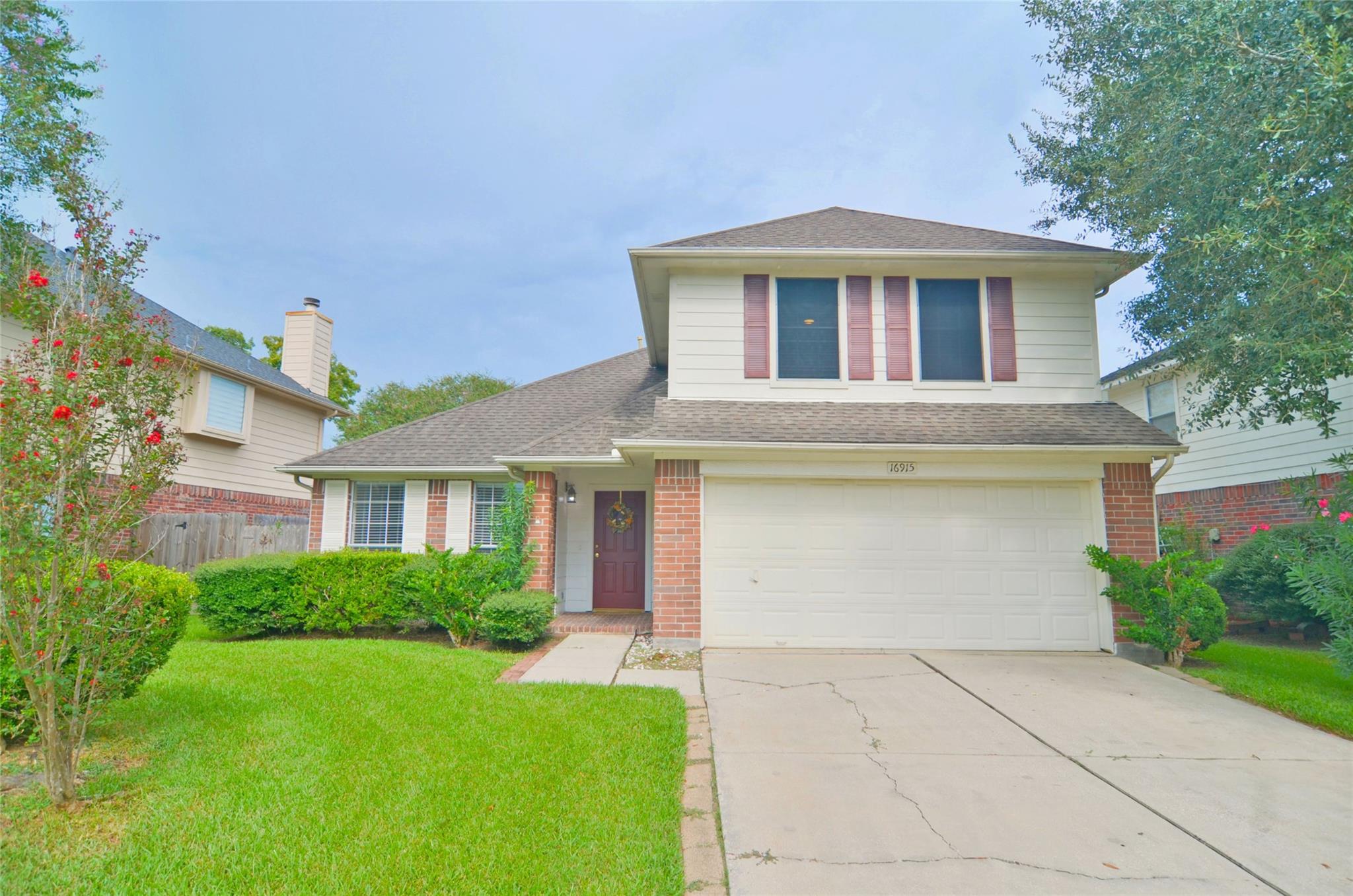 16915 Lighthouse View Drive