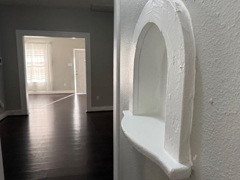 Tiny photo for 2915 Isabella Street #B, Houston, TX 77004 (MLS # 17874959)