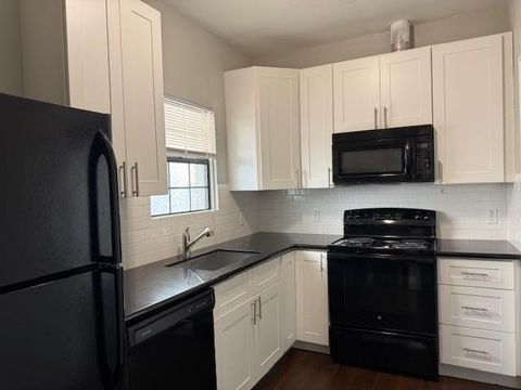 Tiny photo for 2915 Isabella Street #B, Houston, TX 77004 (MLS # 17874959)