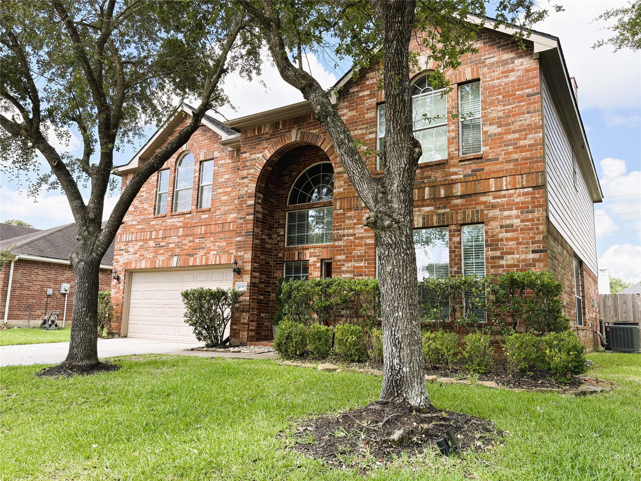 16315 E Amber Willow Trail