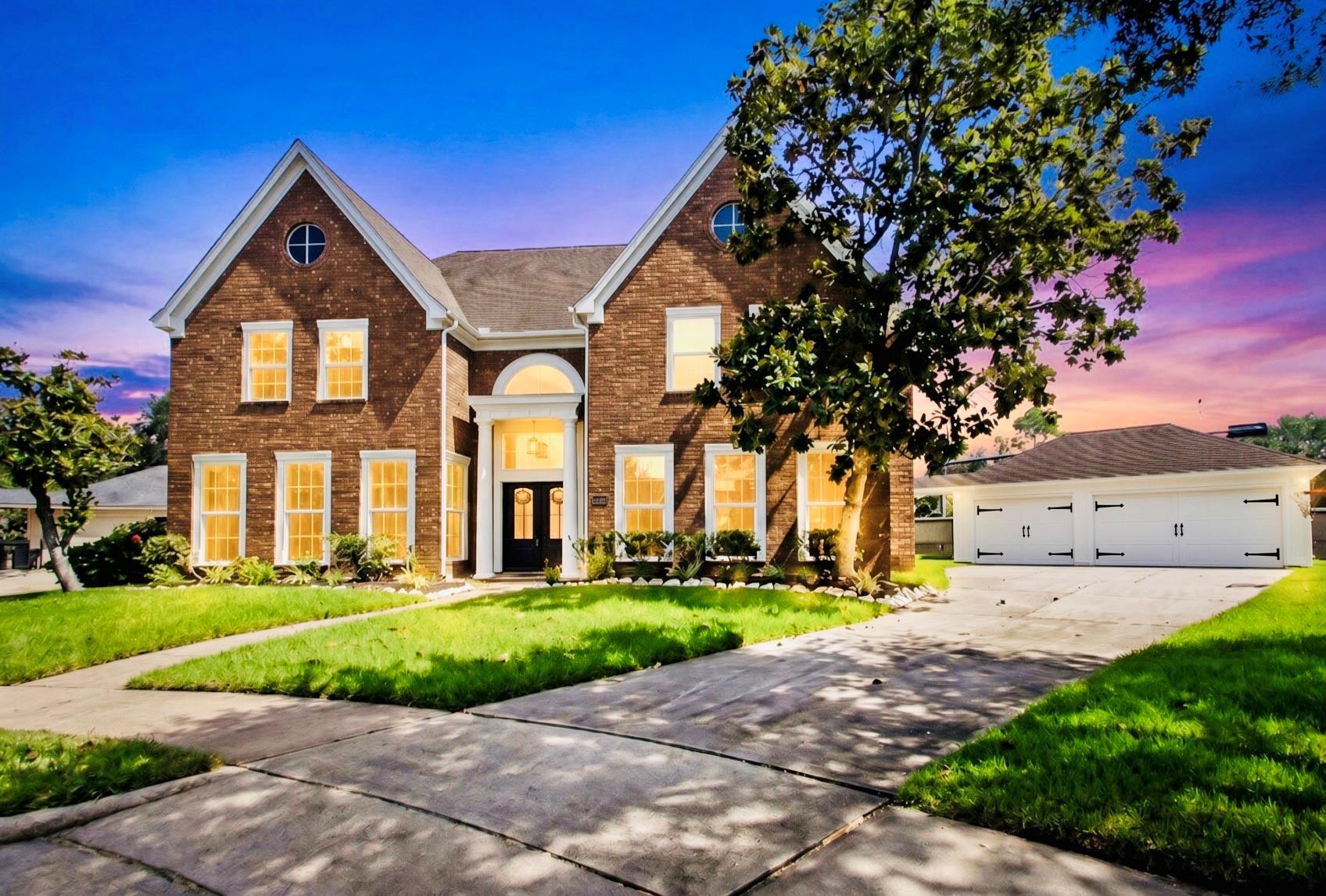 2111 Walnut Creek Drive