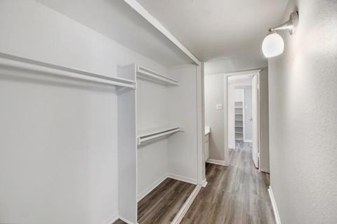 Photo of 11715 S Glen Drive #622-2, Houston, TX 77099 (MLS # 74060093)