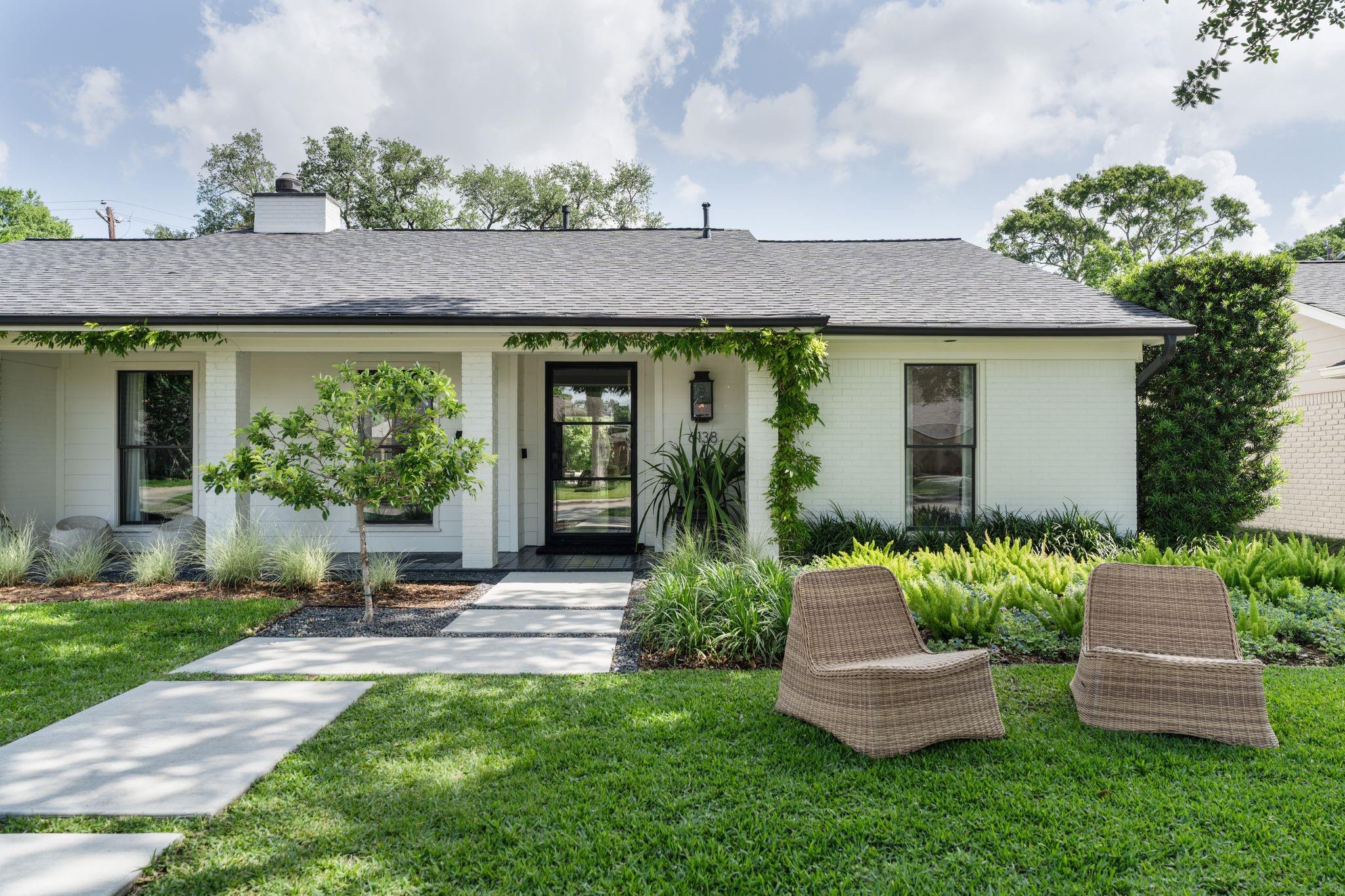 6138 Inwood Drive