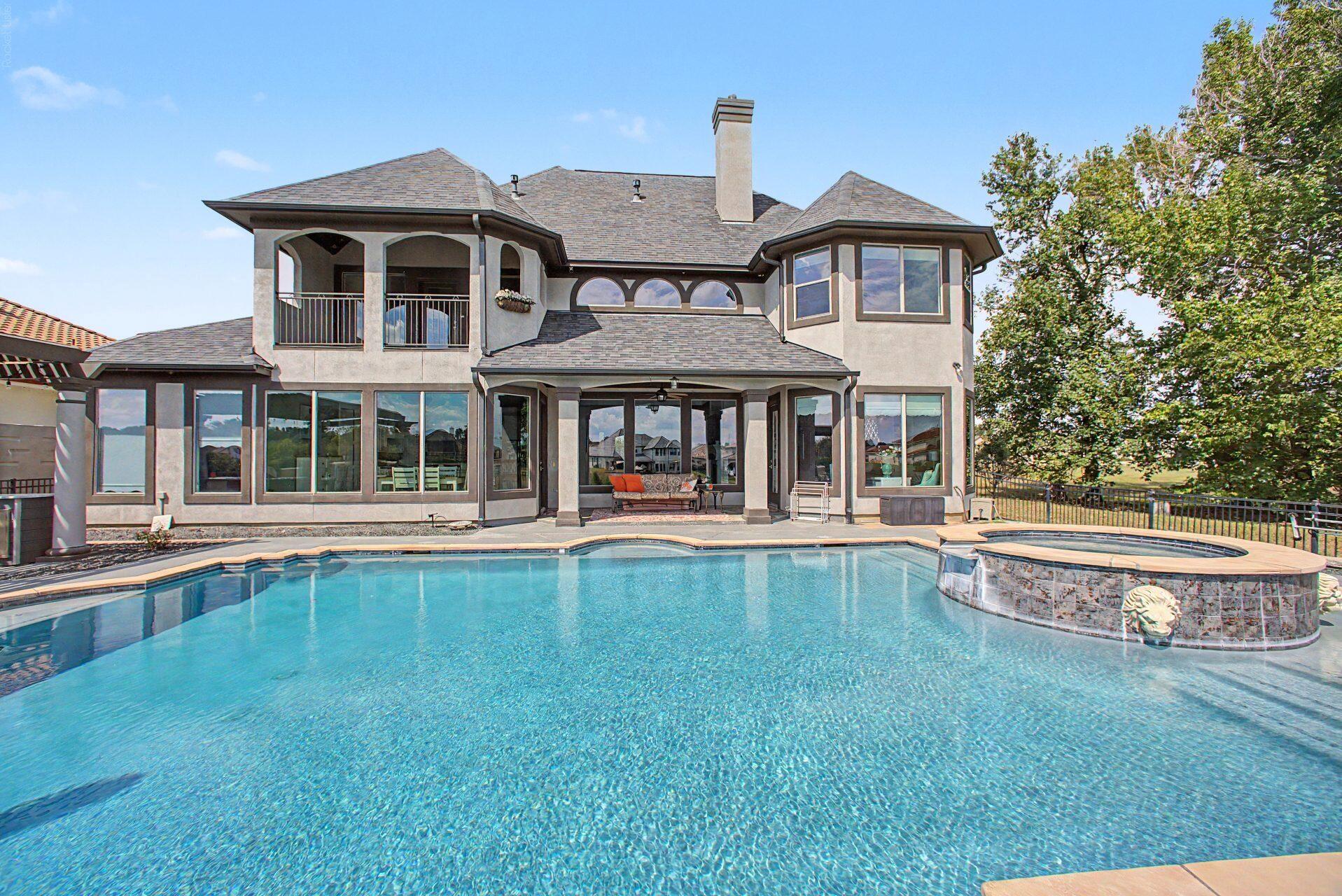 11625 Grandview Drive
