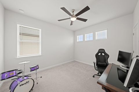 Tiny photo for 4702 Llano Loop, Sugar Land, TX 77479 (MLS # 94933013)