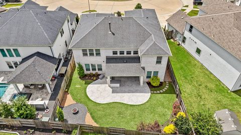 Tiny photo for 4702 Llano Loop, Sugar Land, TX 77479 (MLS # 94933013)