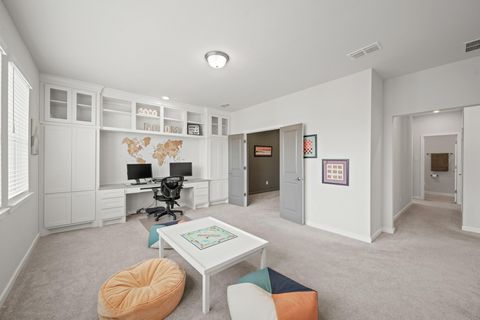 Tiny photo for 4702 Llano Loop, Sugar Land, TX 77479 (MLS # 94933013)