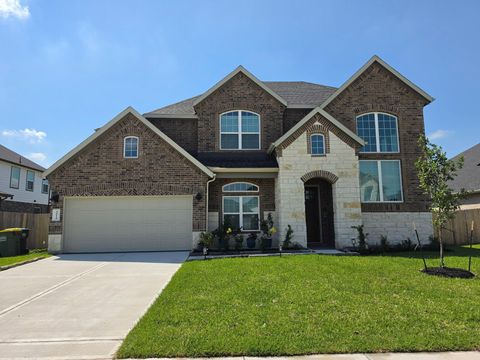 Photo of 3331 Summercrisp Hollow Lane, Pearland, TX 77581 (MLS # 24492238)