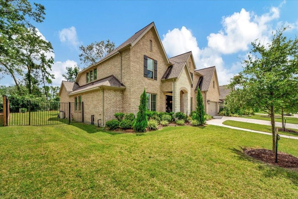 Photo of 12218 Hickory Arroyo Drive, Humble, TX 77346 (MLS # 88126979)