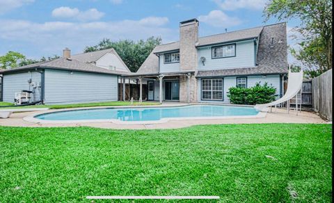 Photo of 15014 Hollydale Drive, Houston, TX 77062 (MLS # 77778021)