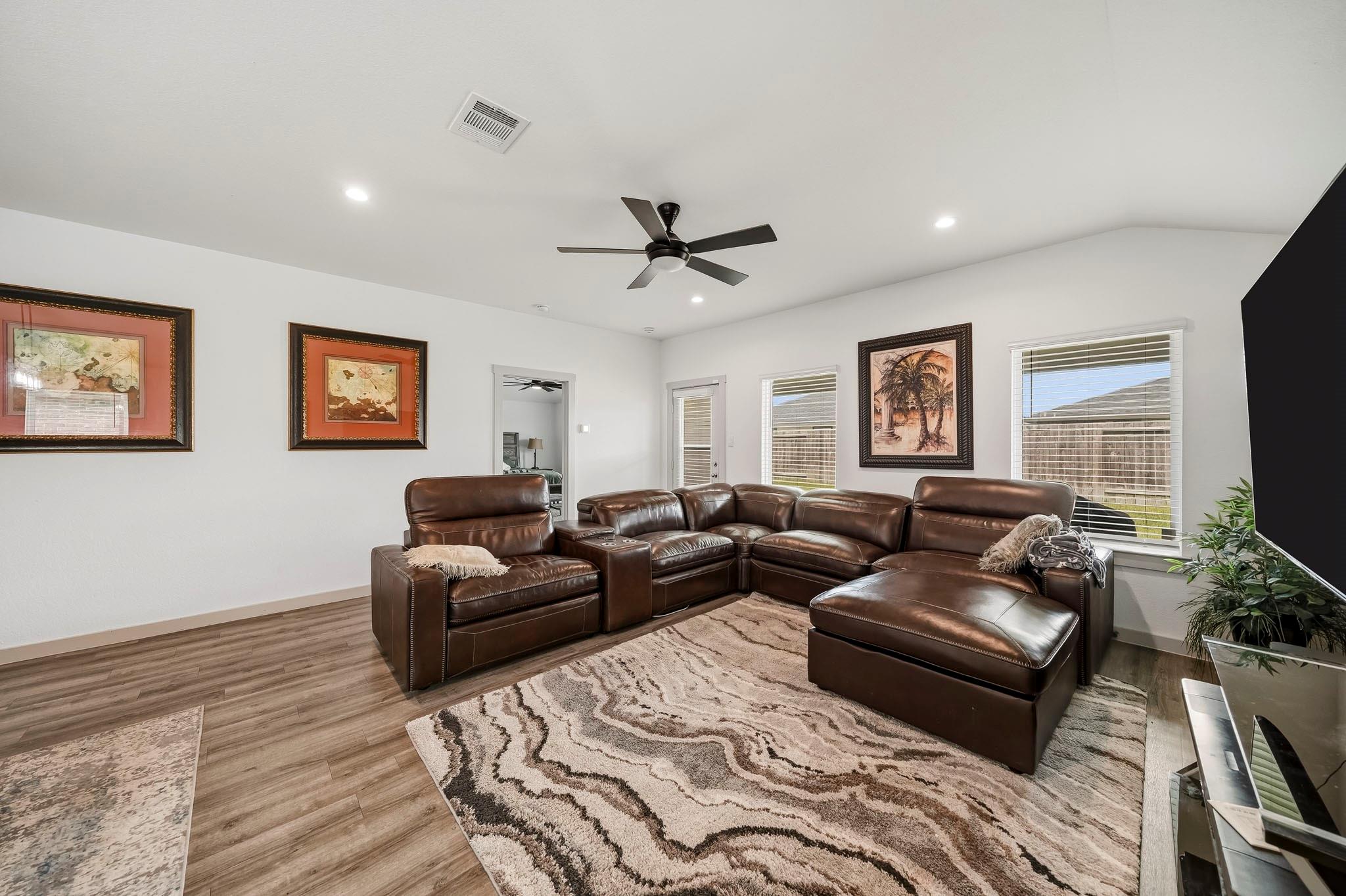 919 Tall Shire Court