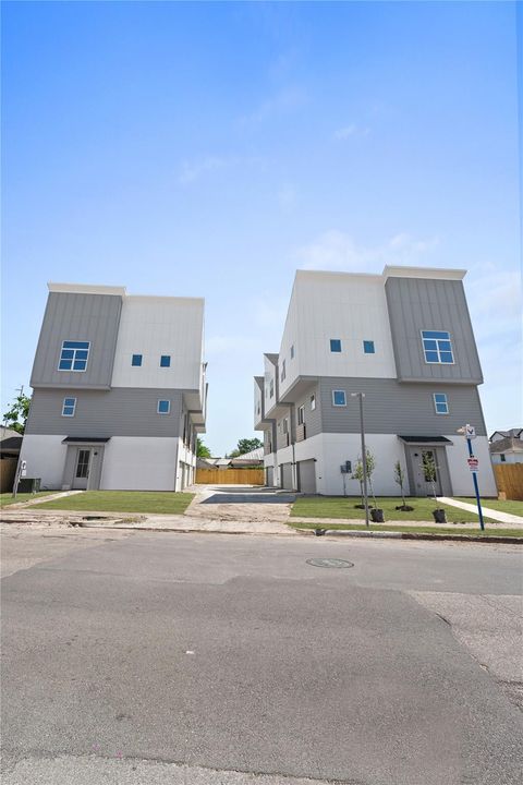 Photo of 111 Milby Street #A, Houston, TX 77003 (MLS # 73967310)