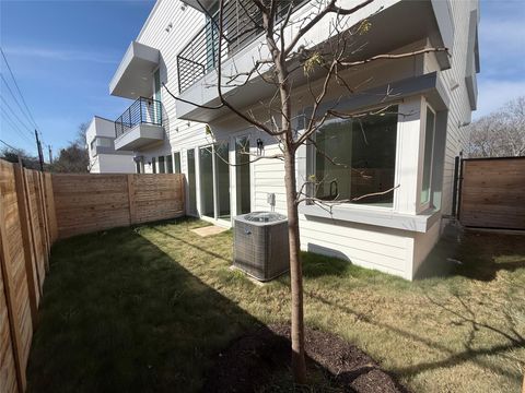 Tiny photo for 2000 Riverside Farms Road #8102, Austin, TX 78741 (MLS # 91124328)