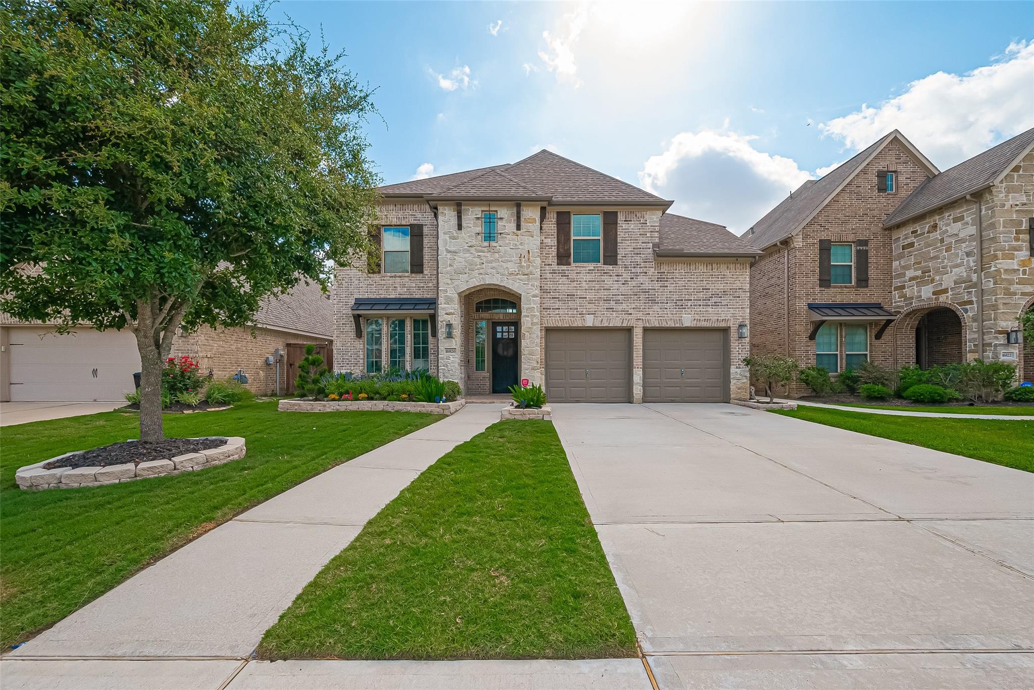 16826 Ellicott Rock Drive