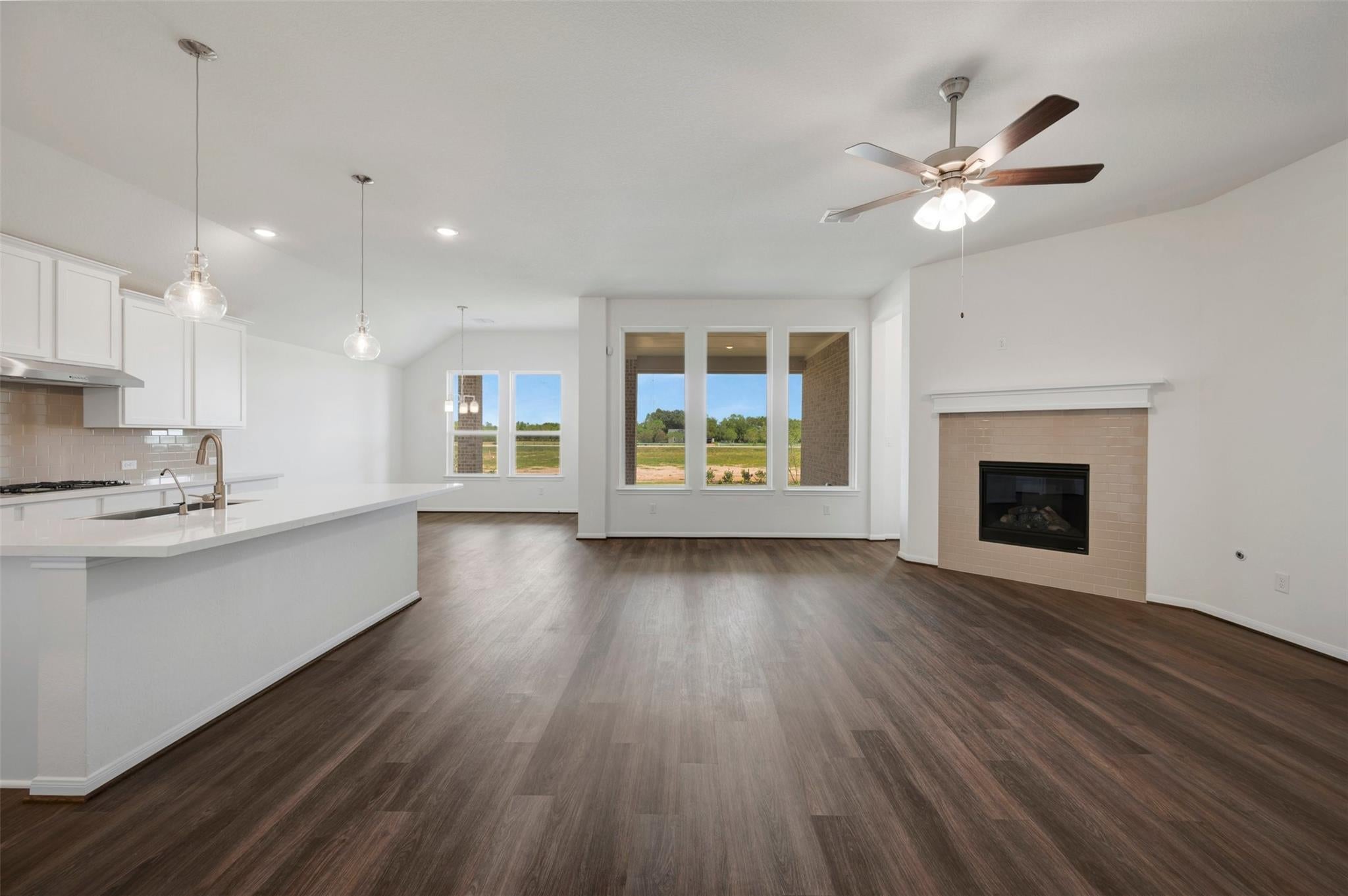 6815 Allens Landing