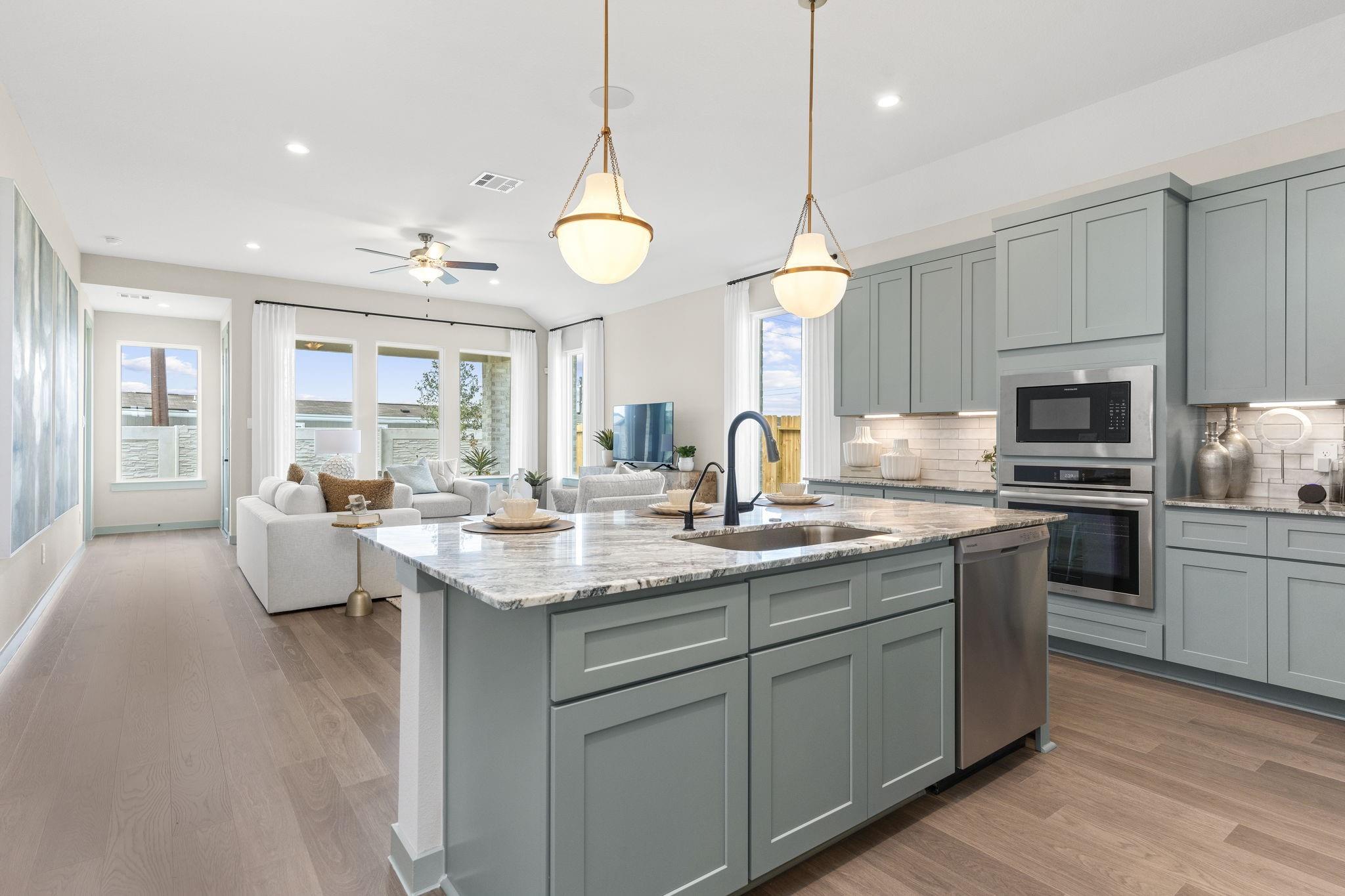 13903 Bay Crest Drive