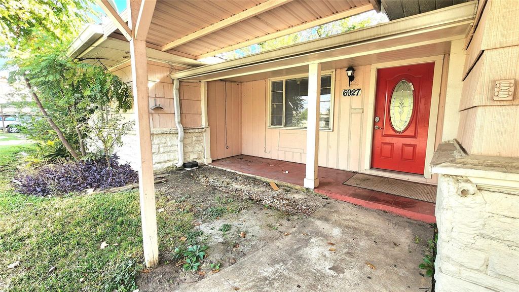 Photo of 6927 Burgess Street, Houston, TX 77021 (MLS # 6382154)