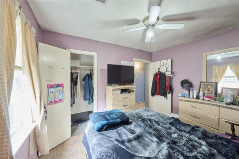 Tiny photo for 1629 Demaree Lane, Houston, TX 77029 (MLS # 92460034)