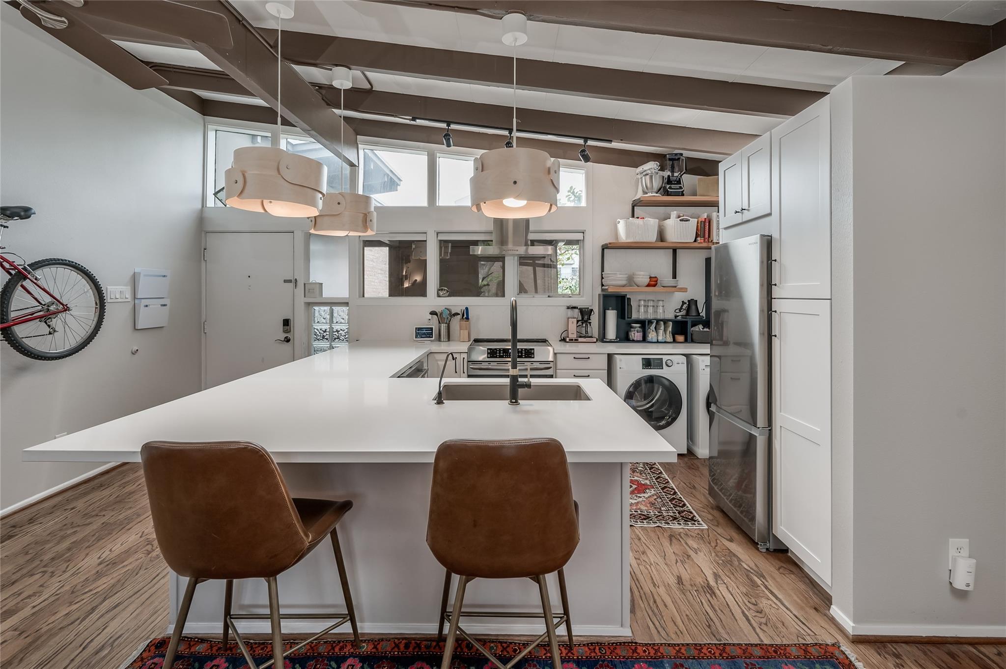 5222 Memorial Drive 5222